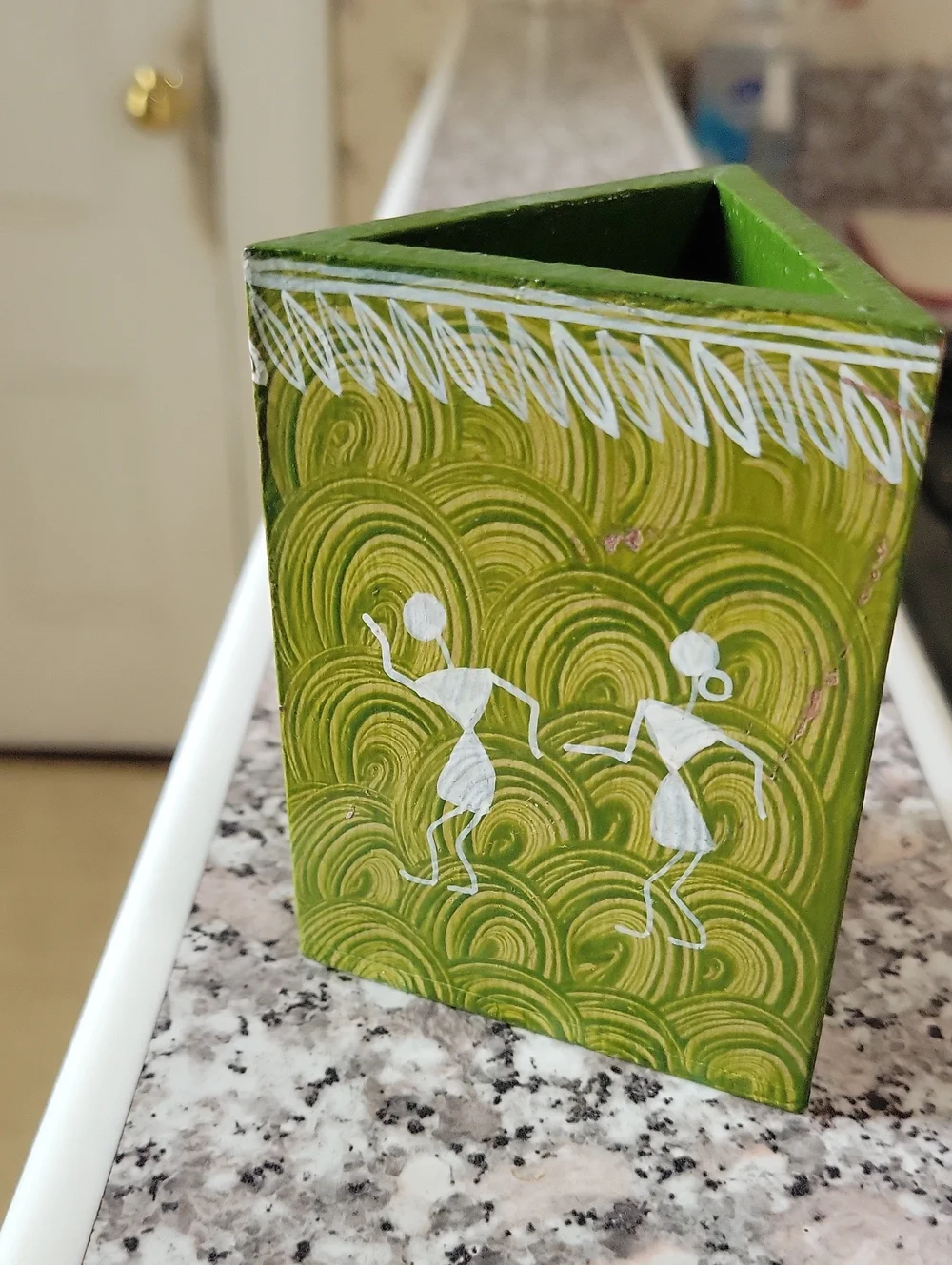 Warli Art Triangle Pencil Pen Holder With